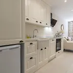 Naro Alaçatı Köyiçi * Çeşme