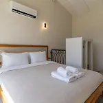 Naro Alaçatı Köyiçi * Çeşme