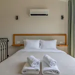 Naro Alaçatı Köyiçi Çeşme