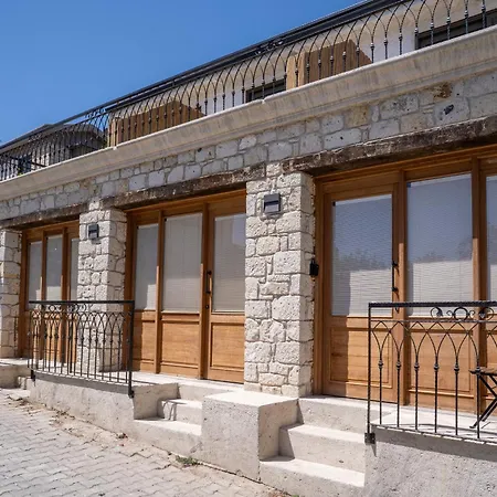 Naro Alacati Koeyici * Çeşme