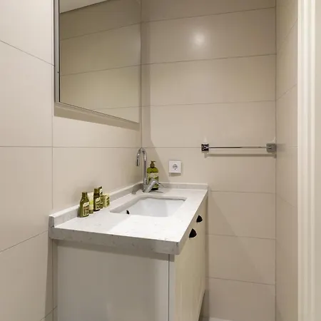 Διαμέρισμα Naro Alacati Koeyici *