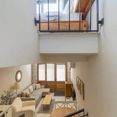 Διαμέρισμα Naro Alacati Koeyici