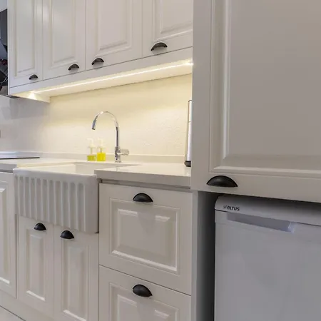 Naro Alacati Koeyici *