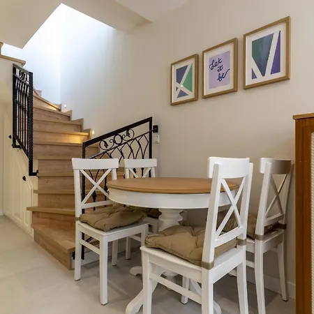 Naro Alacati Koeyici Διαμέρισμα Çeşme