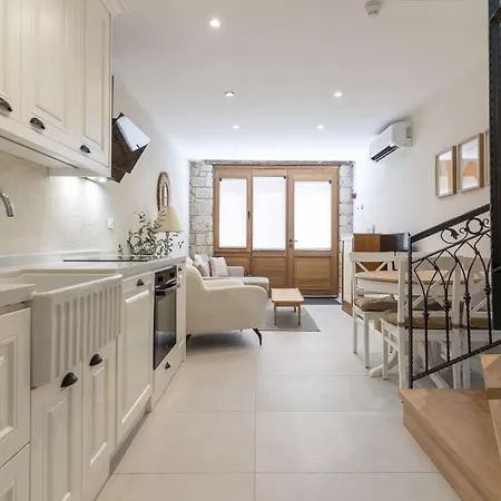 Naro Alacati Koeyici