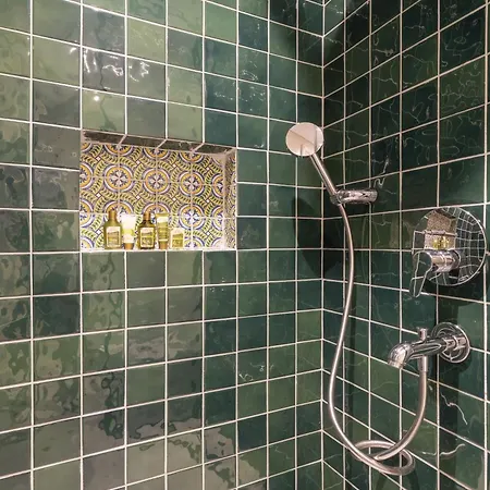 Naro Alacati Koeyici * Çeşme