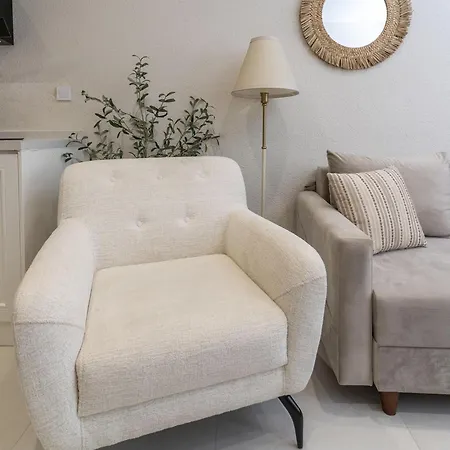 شقة Naro Alacati Koeyici *