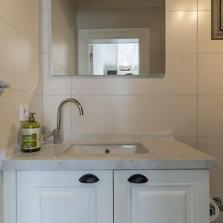 شقة Naro Alacati Koeyici *